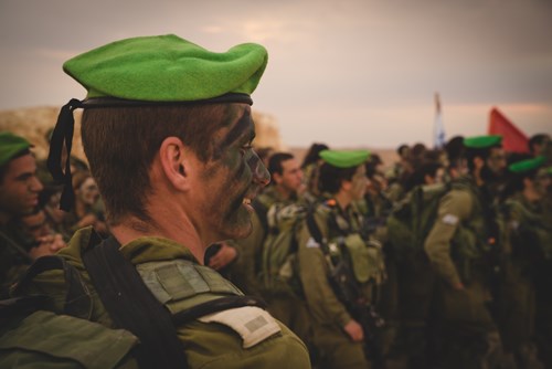 מודל חיקוי לקצינים